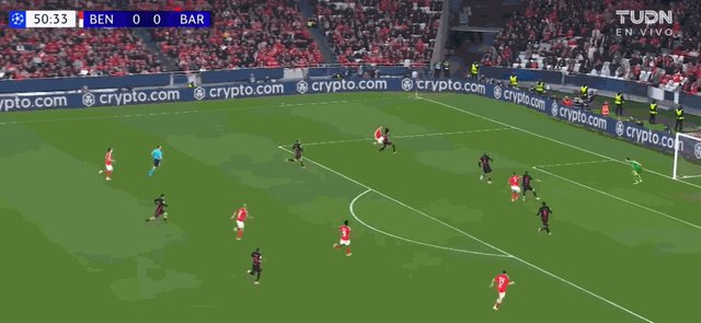 1741216102321025163.gif 开云app-【欧冠】十人巴萨客场1比0本菲卡,拉菲远射一剑封喉