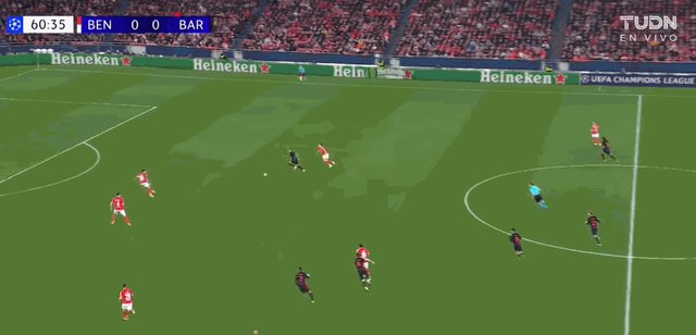 1741216138253088974.gif 开云app-【欧冠】十人巴萨客场1比0本菲卡,拉菲远射一剑封喉