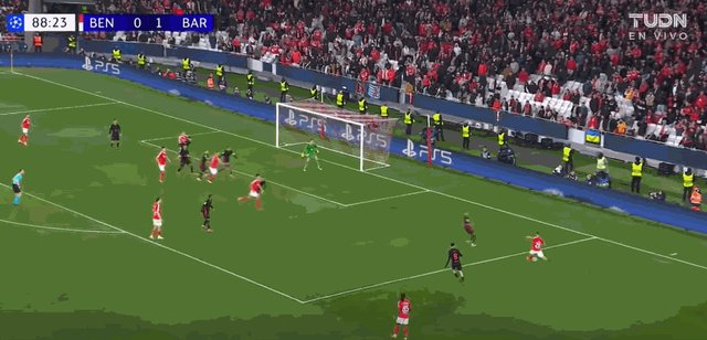 1741216384457056756.gif 开云app-【欧冠】十人巴萨客场1比0本菲卡,拉菲远射一剑封喉