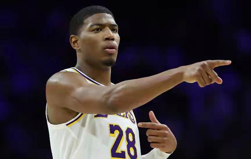 开云官网-里夫斯35分2助 NBA湖人119-115逆转76人 恩比德35分7板7助