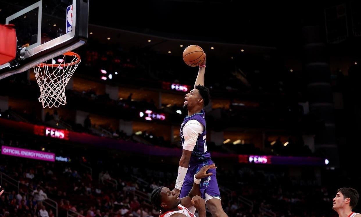 开云官网-爆大冷!火箭2连败杜兰特31分,东部黑马8连胜!一战认清5个现实