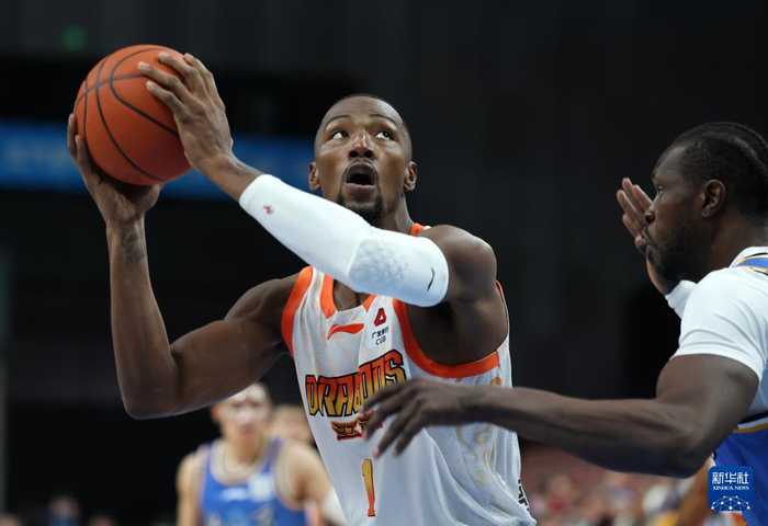 CBA常规赛：北京北汽胜江苏肯帝亚|男子篮球|张晨|篮球职业联赛|江苏肯帝亚队|北京北汽队_新浪体育_新浪新闻