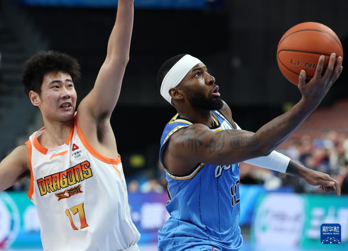 CBA常规赛：北京北汽胜江苏肯帝亚|男子篮球|张晨|篮球职业联赛|江苏肯帝亚队|北京北汽队_新浪体育_新浪新闻