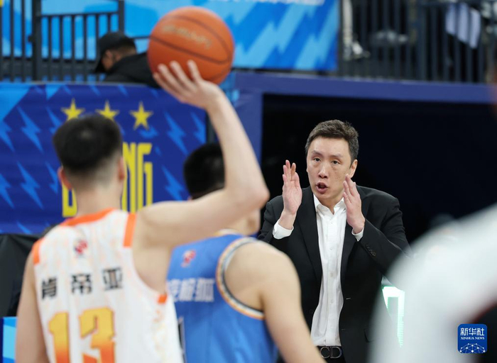 CBA常规赛：北京北汽胜江苏肯帝亚|男子篮球|张晨|篮球职业联赛|江苏肯帝亚队|北京北汽队_新浪体育_新浪新闻