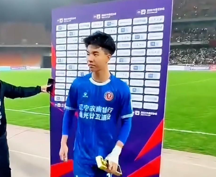 云体育入口-德转：辽宁铁人张家鸣租借加盟塞尔维亚球队沃日多瓦茨