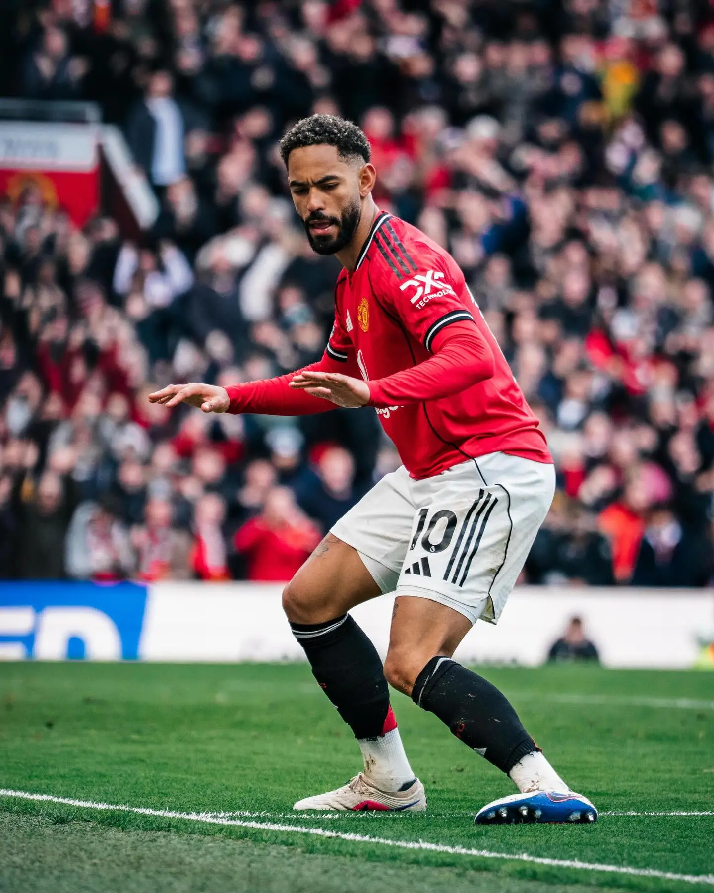 开云网页-打入一球，库尼亚赛后社媒：酷毙了，美丽的周日