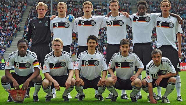 开云网页-队长29岁就因伤挂靴，2009年U17欧洲冠军今何在？